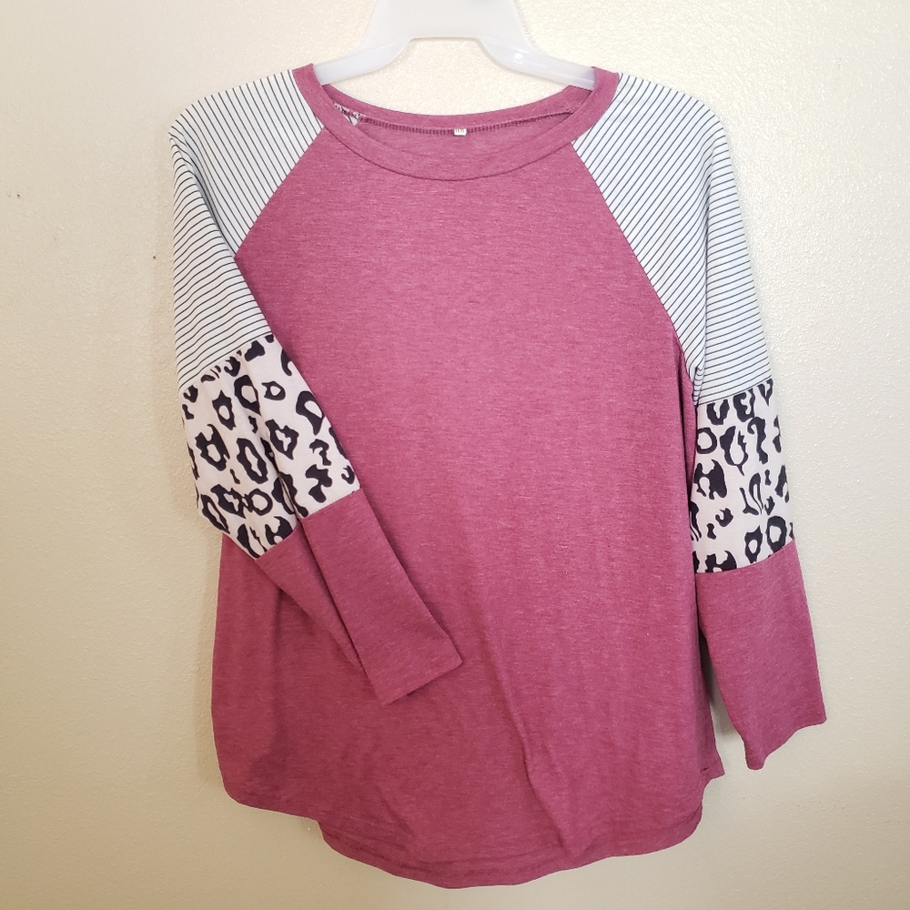 Color block leopard top